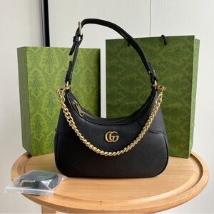 Gucci Black Shoulder Bag with Gold Chain